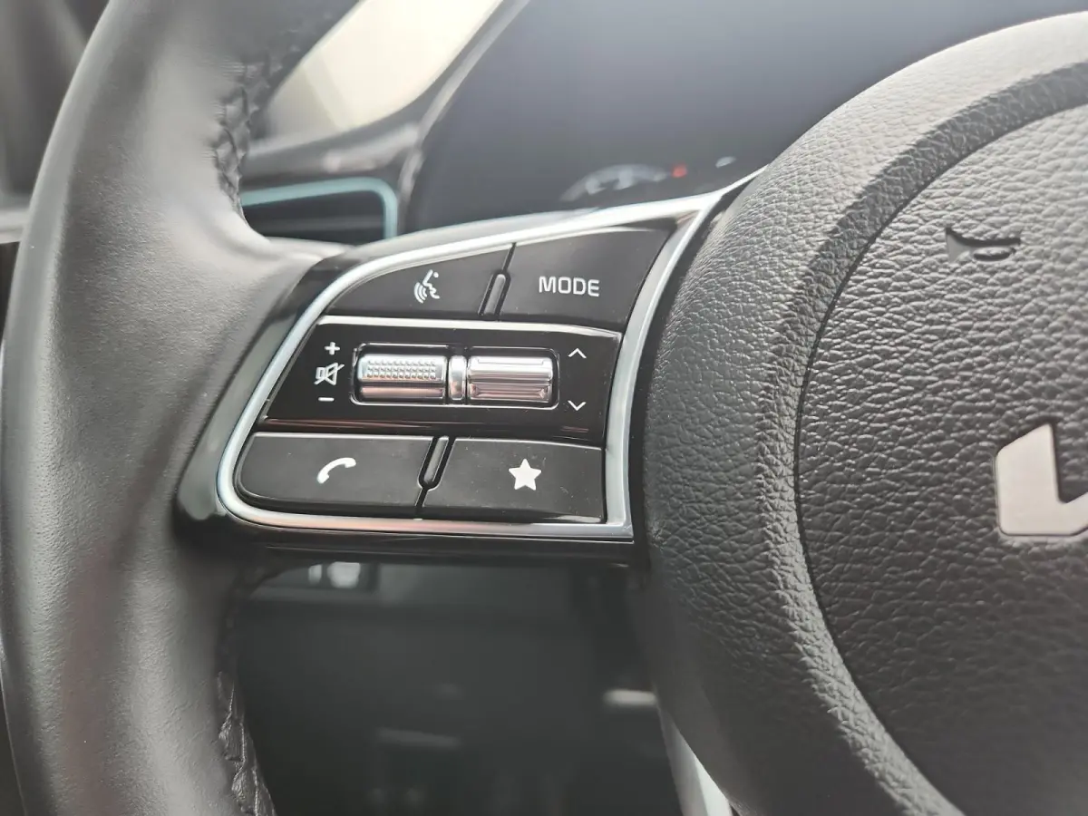 1.0 T-GDi MHEV Design Edition Stoel / Stuurverwarming | Adap Cruise | Camera | Privacy glass | Climate Control |