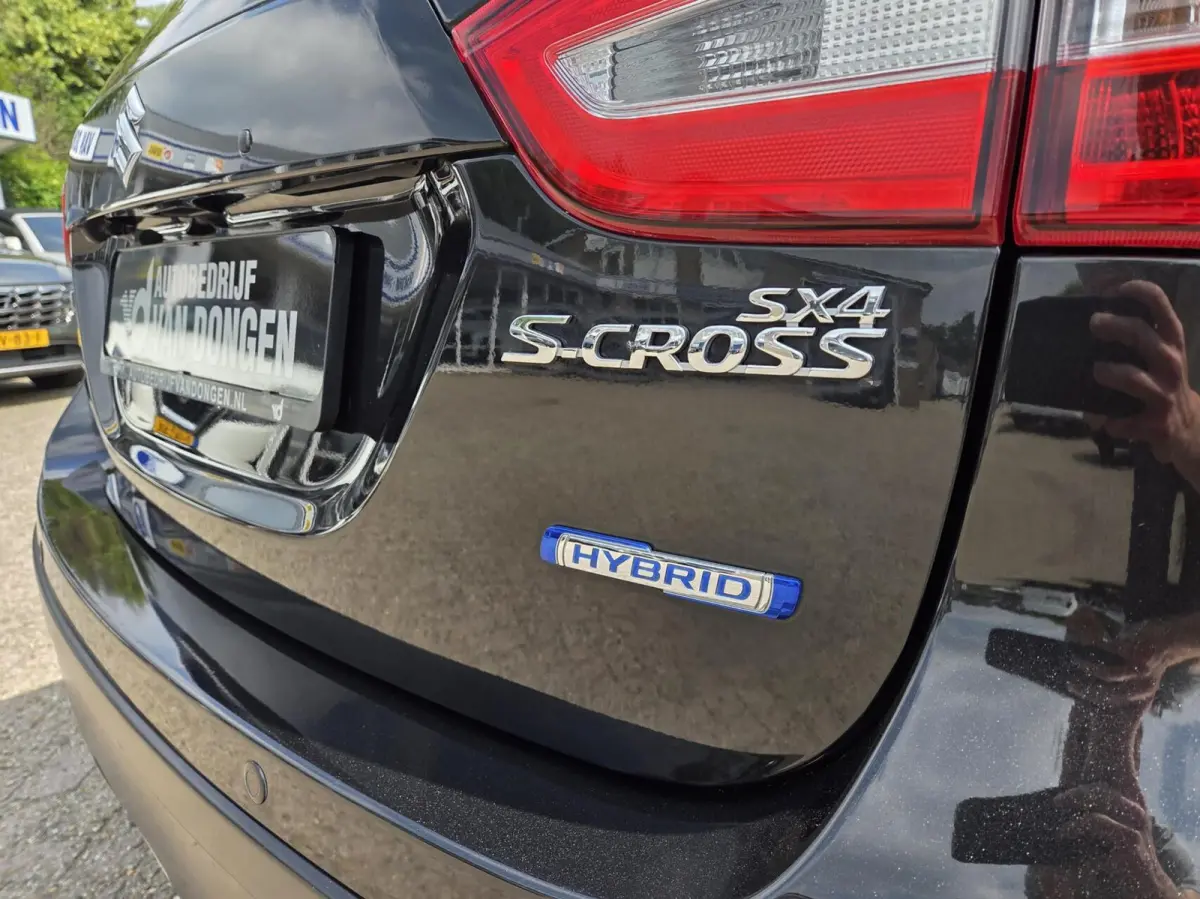1.4 Boosterjet Style Smart Hybrid | Volledig onderhouden | Navi / Adaptive