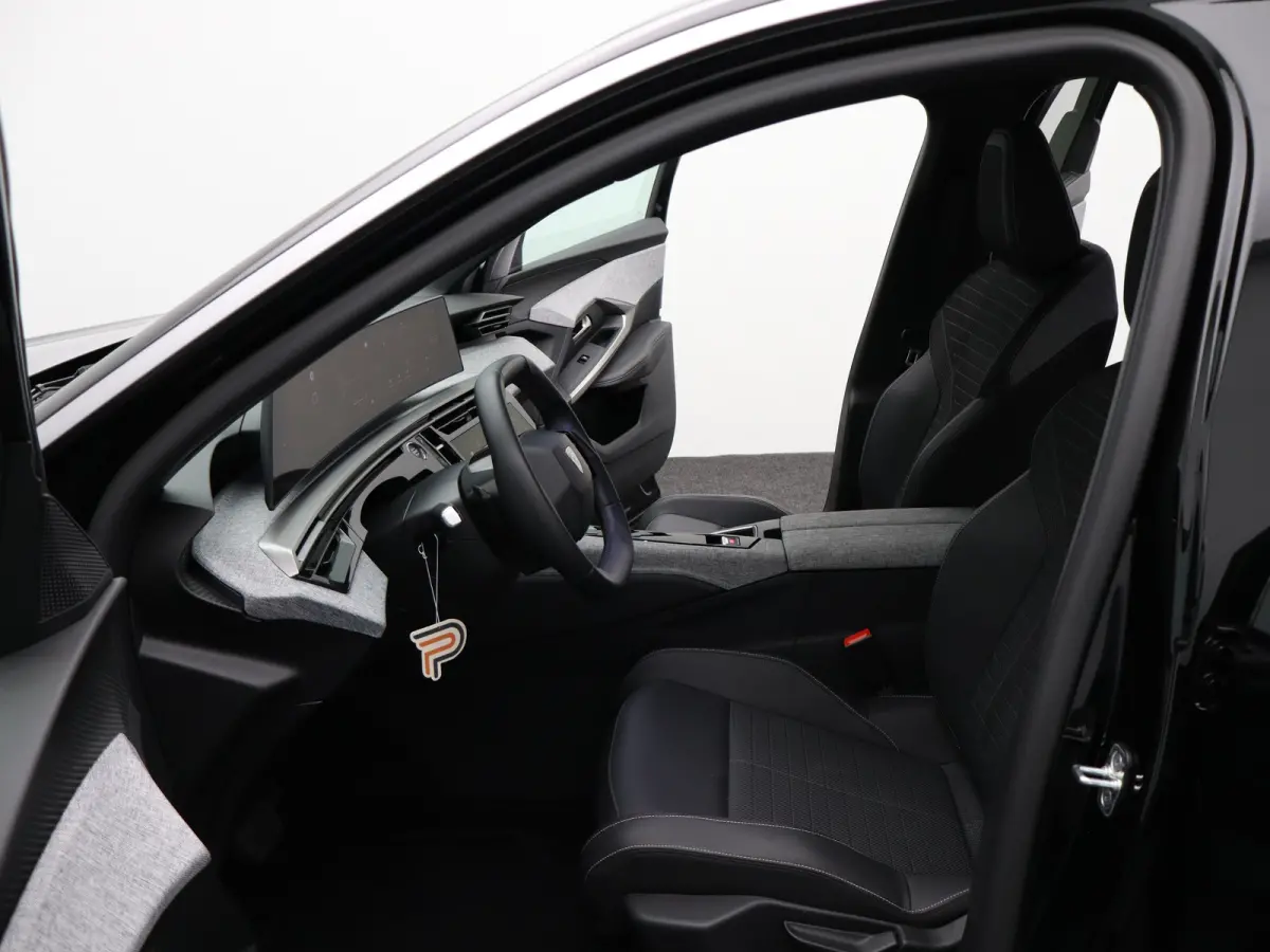 1.2 Hybrid 136 Allure | 2 stoelen op derde rij | Achteruitrijcamera | Apple Carplay/Android Auto|telefoonintegratie premium