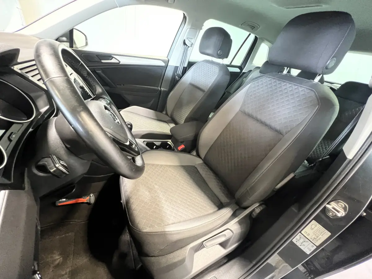 1.5 TSI Comfortline | Navigatie/Android/Apple Carplay | LM Velgen 17" | Cruise Control Adaptief | DAB | Verwarmde Voorruit | Airco Automatisch |