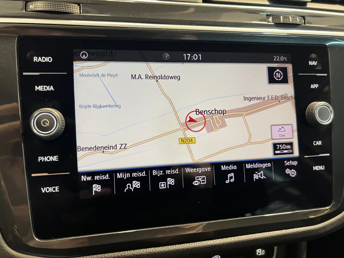 1.5 TSI Comfortline | Navigatie/Android/Apple Carplay | LM Velgen 17" | Cruise Control Adaptief | DAB | Verwarmde Voorruit | Airco Automatisch |