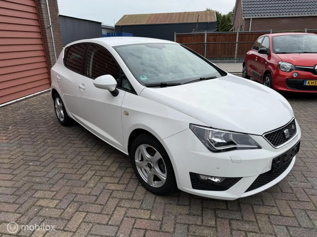 1.0 EcoTSI FR Connect, Airco, Stoelverwarming