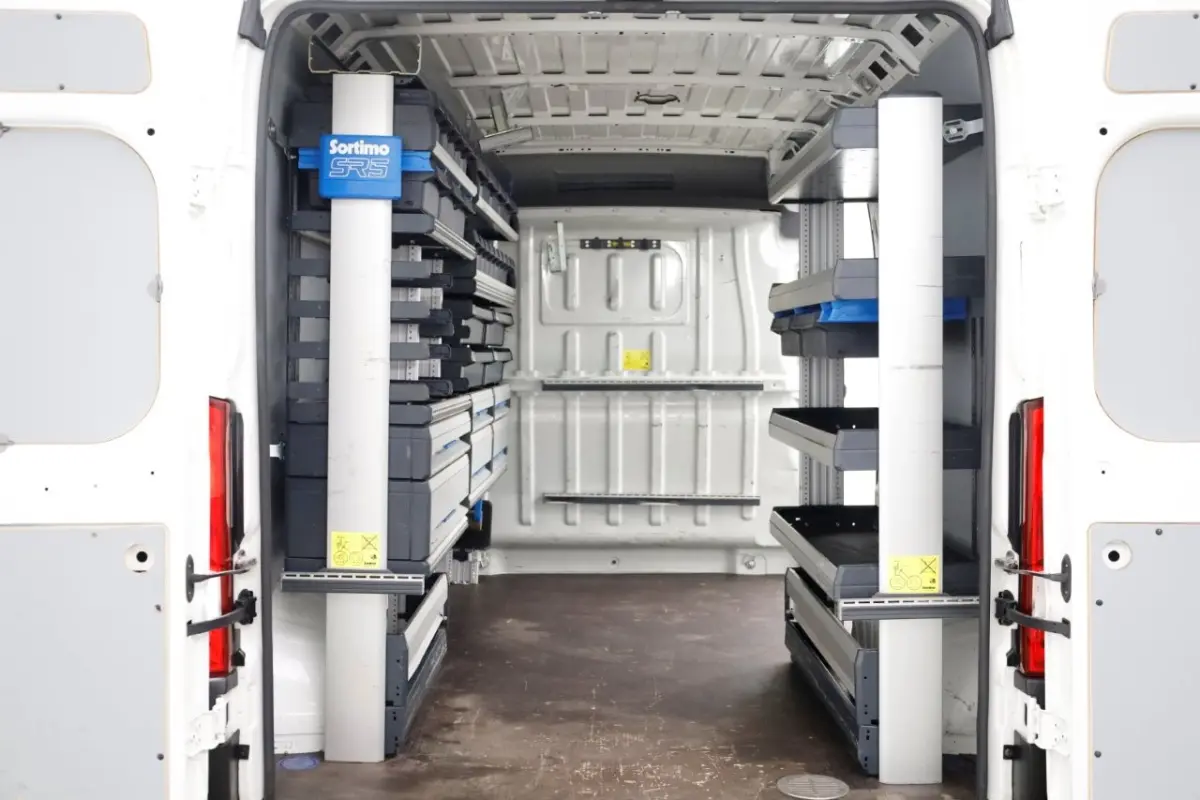 335 2.0 BlueHDI 130pk L2H2 Premium Airco/Navi/Inrichting 10-2019