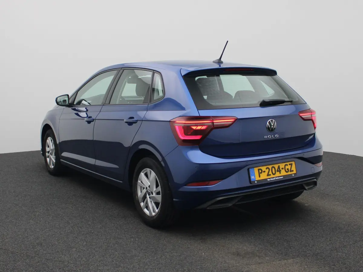 1.0 TSI Style 95 PK| Parkeersensoren | Achteruitrijcamera | LED Matrix | Stoelverwarming | Climatronic | Apple Carplay | Android Auto | 15 Inch Lichtmetalen Velgen