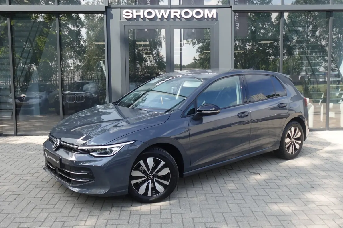 Volkswagen Golf 2025 Benzine Onbekend leasen
