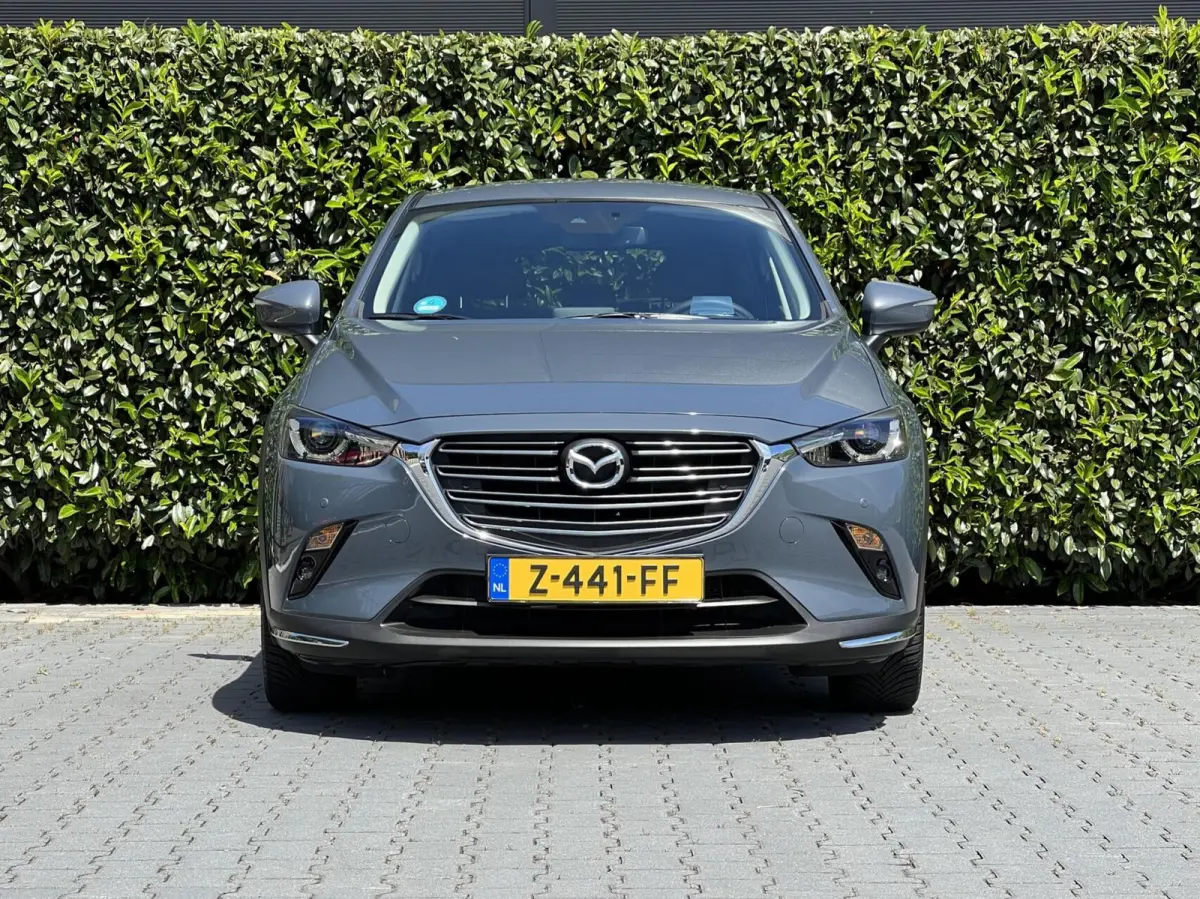 2.0 SkyActiv-G 121 LUXURY, NAVIGATIE, CRUISE CONTROL, CLIMATE CONTROL, STOELVERWARMING, HALF LEDER, DODEHOEK, KEYLESS, HUD, LED, DAB, LICHTMETAAL 18"