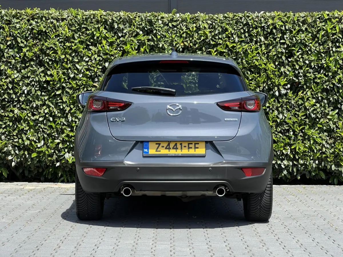 2.0 SkyActiv-G 121 LUXURY, NAVIGATIE, CRUISE CONTROL, CLIMATE CONTROL, STOELVERWARMING, HALF LEDER, DODEHOEK, KEYLESS, HUD, LED, DAB, LICHTMETAAL 18"