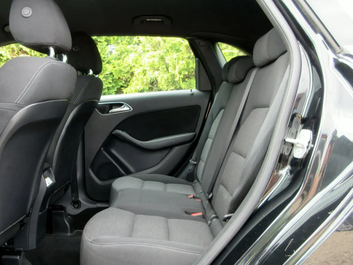 180 Lease Ed. Automaat * Navi * Cruise * Trekhaak *