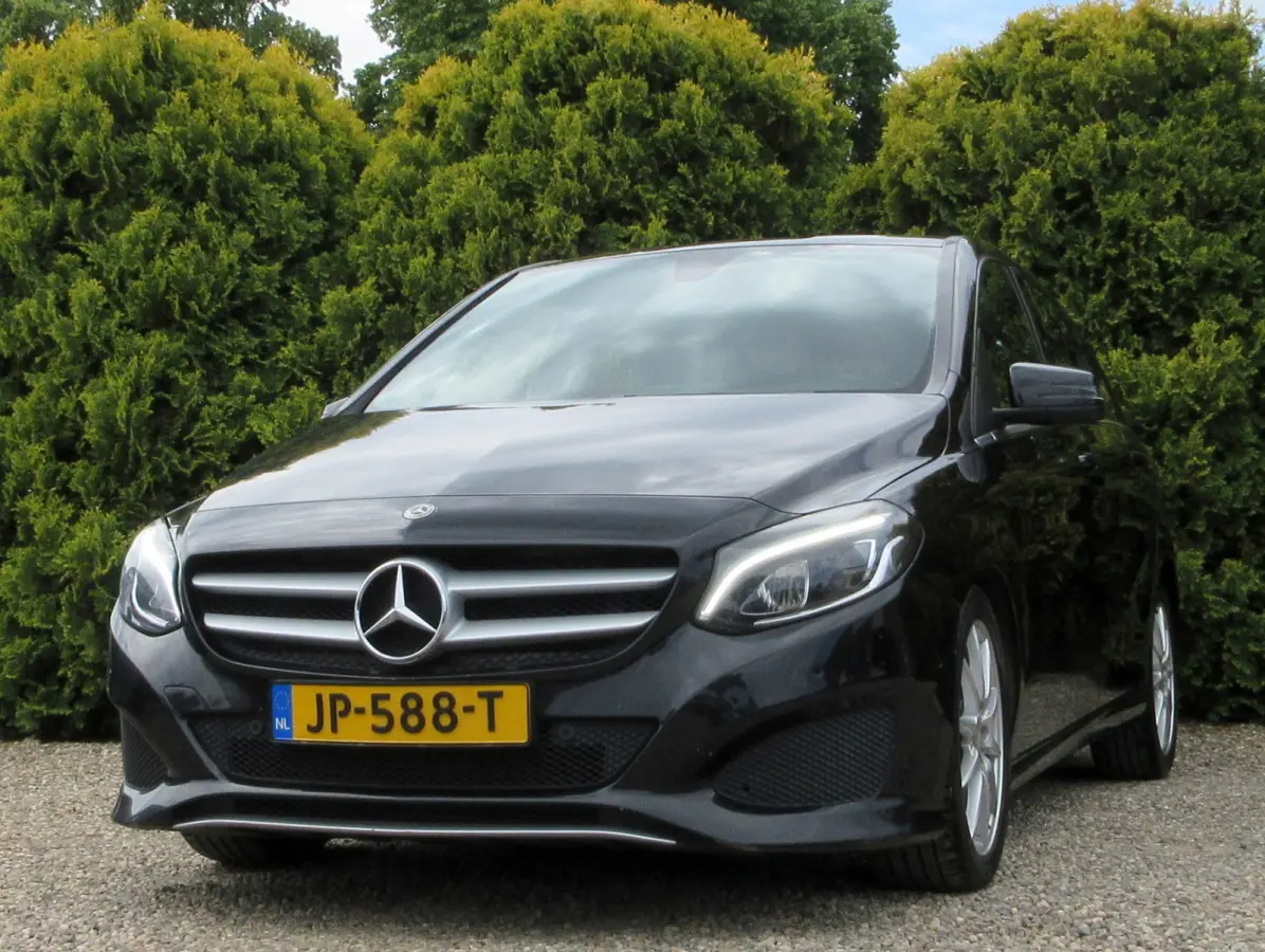 180 Lease Ed. Automaat * Navi * Cruise * Trekhaak *