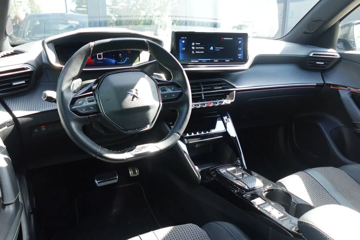 1.2 PureTech GT PANO KEYLESS VOL'