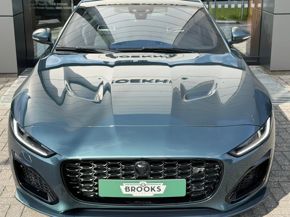 P575 AWD R 75 | Alcantara hemel | Sportuitlaat | Performance Seats |  | Koel/verwarmbare stoelen