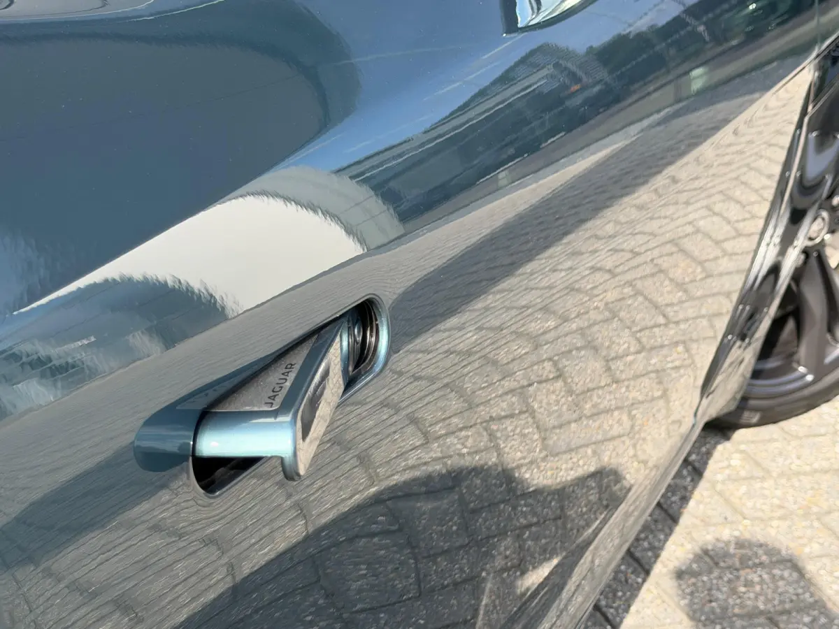 P575 AWD R 75 | Alcantara hemel | Sportuitlaat | Performance Seats |  | Koel/verwarmbare stoelen