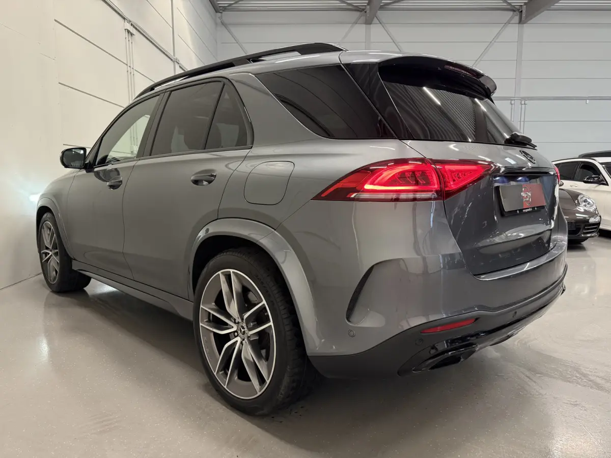350 e 4MATIC AMG PANO/22"/LUCHTVERING/BURMESTER/TREKHAAK/HEAD-UP/SOH 97%/360CAMERA/MASSAGE+VENTILATIE/ZWART LEER/SFEER/DRIVING ASS.PACKAGE PLUS/ALARM KLASSE 5/NET GROTE OH BEURT GEHAD/NIEUWP