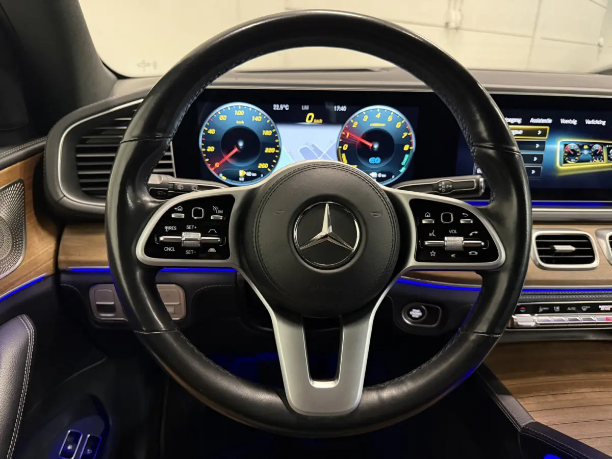 350 e 4MATIC AMG PANO/22"/LUCHTVERING/BURMESTER/TREKHAAK/HEAD-UP/SOH 97%/360CAMERA/MASSAGE+VENTILATIE/ZWART LEER/SFEER/DRIVING ASS.PACKAGE PLUS/ALARM KLASSE 5/NET GROTE OH BEURT GEHAD/NIEUWP