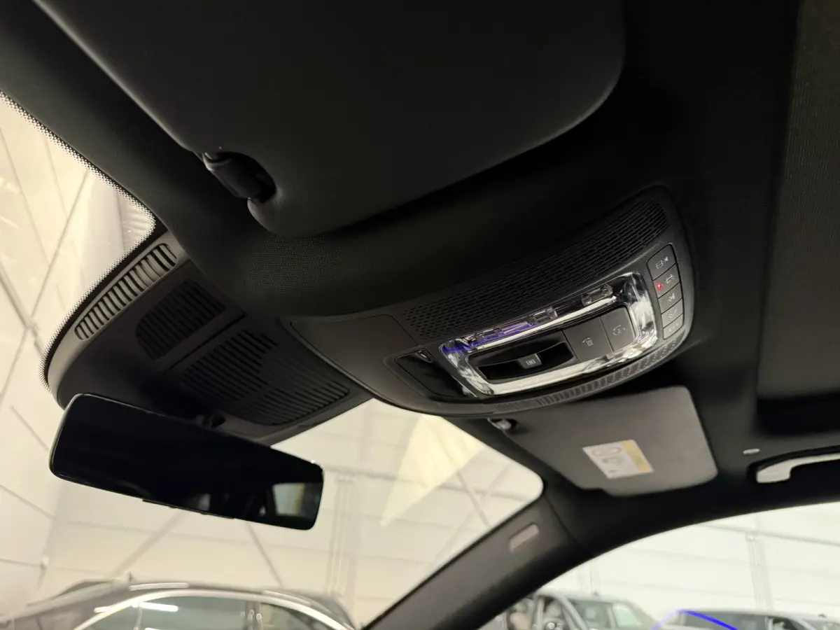 350 e 4MATIC AMG PANO/22"/LUCHTVERING/BURMESTER/TREKHAAK/HEAD-UP/SOH 97%/360CAMERA/MASSAGE+VENTILATIE/ZWART LEER/SFEER/DRIVING ASS.PACKAGE PLUS/ALARM KLASSE 5/NET GROTE OH BEURT GEHAD/NIEUWP