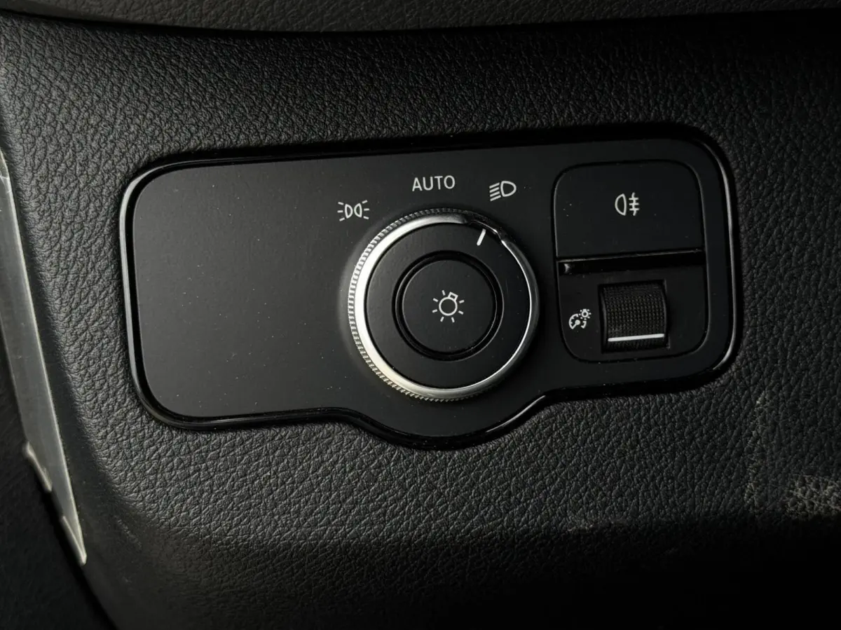 bestel 317 1.9CDI L2H2 RWD|LED|Leer|Camera