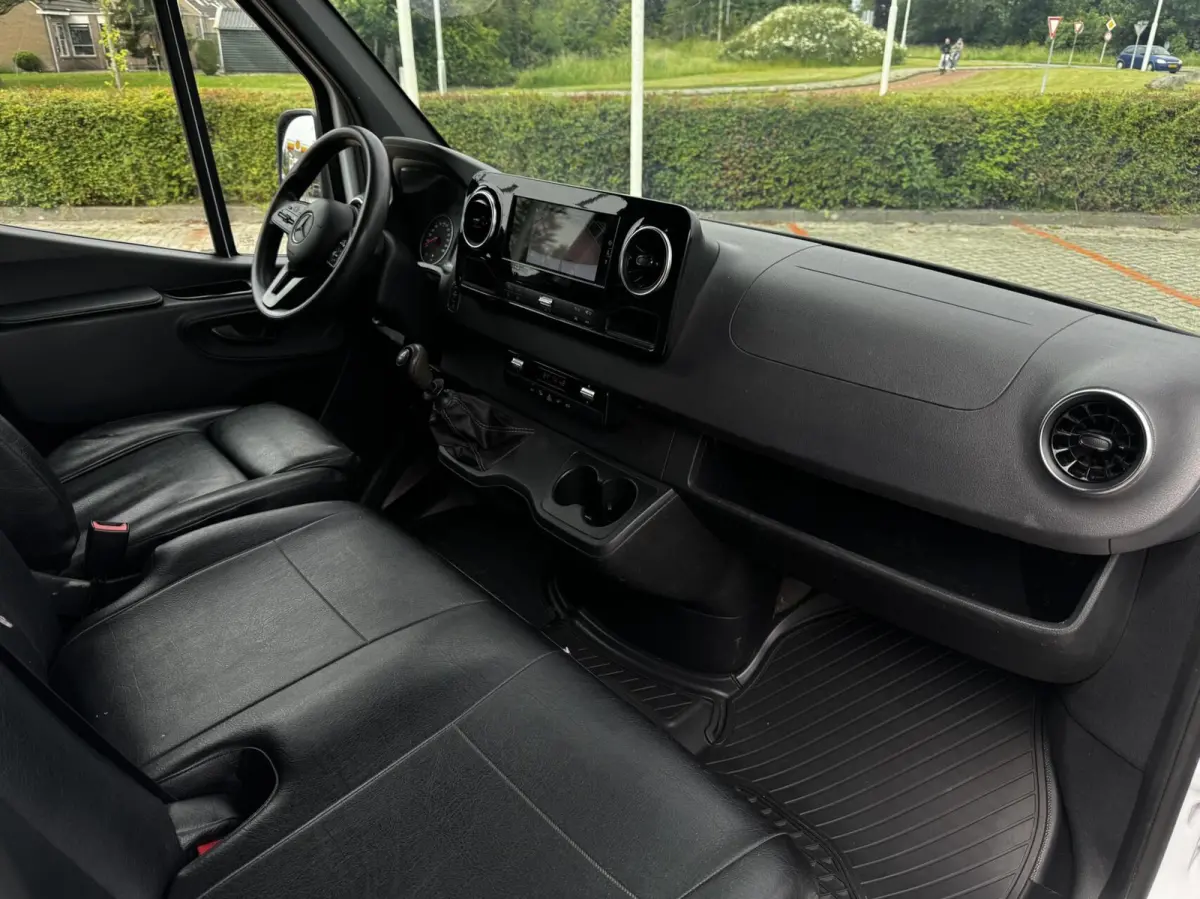 bestel 317 1.9CDI L2H2 RWD|LED|Leer|Camera
