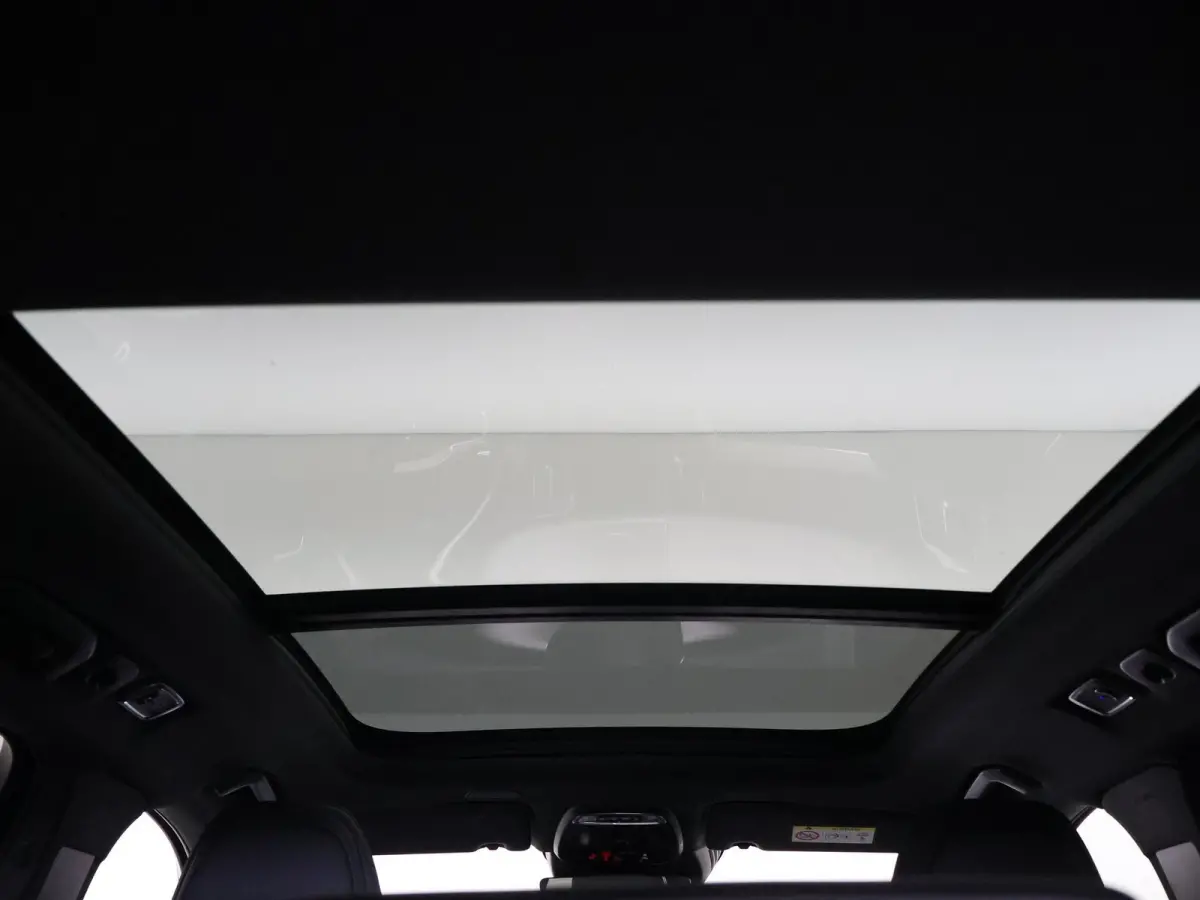2.0 RECHARGE T6 340 PK R-DESIGN + 22 INCH LMV | TREKHAAK | PANORAMA | HK | STOELVENTILATIE