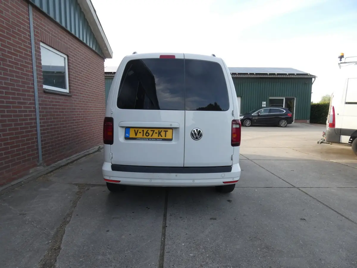 2.0 TDI L1H1 Highline* aut* leder*navi/cam*
