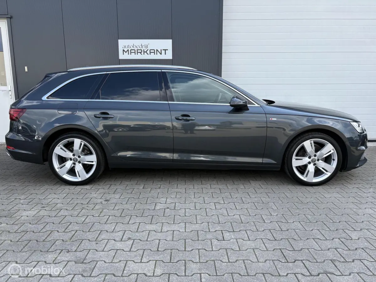 35 TFSI S-Line LED / Apple / 19" LM / Rijklaar