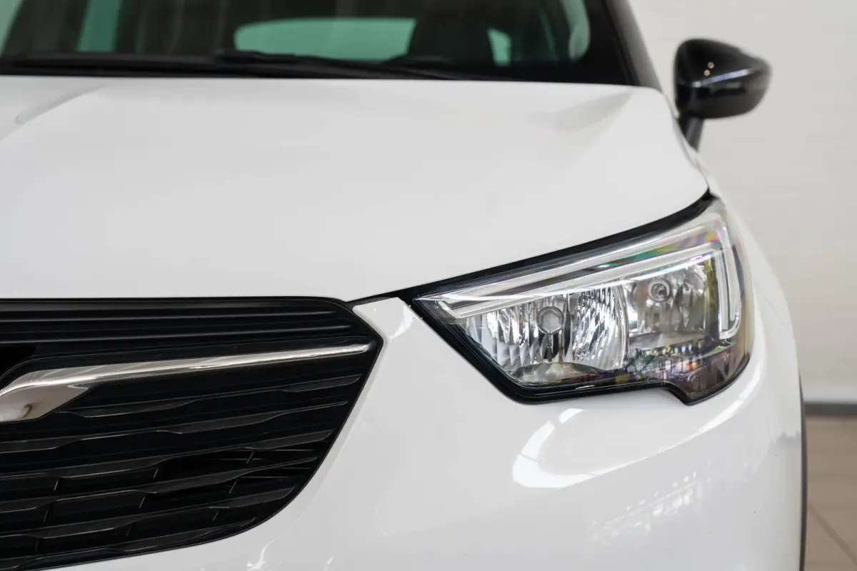 1.2 Turbo 120 Jaar Edition | Parkeersensoren | Navigatie | Apple Carplay & Android Auto | Cruise Controle | Airco |