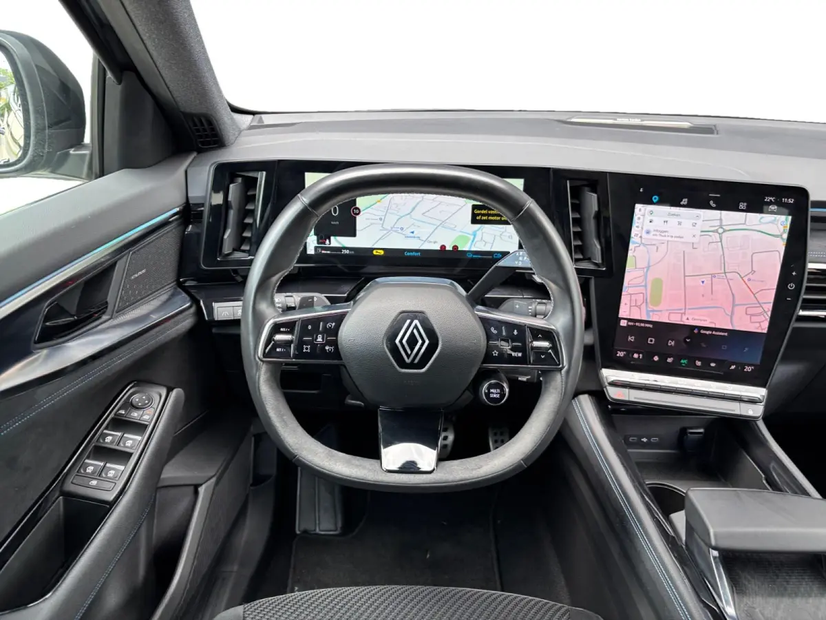 1.2 E-Tech Full-Hybrid 200PK Iconic Alpine ✅ H/K ✅ 4CONTROL ✅ ACC