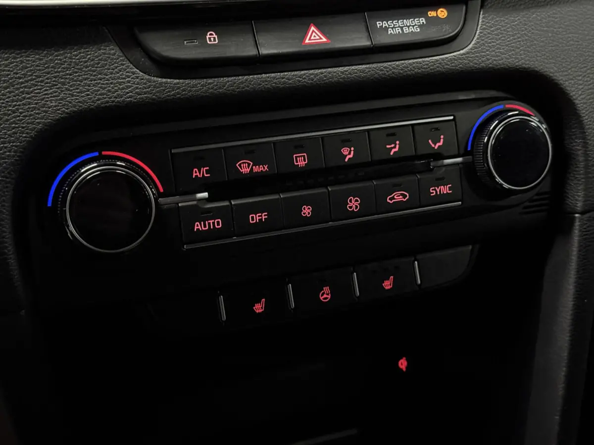 1.6 T-GDi GT | JBL | Dealer | Facelift | ACC
