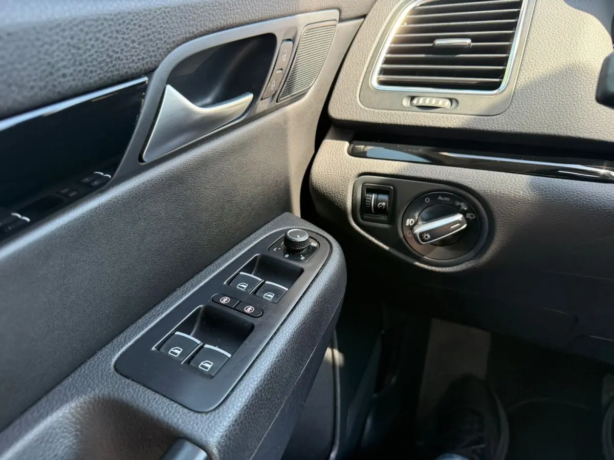 1.4 TSI FR Connect, 7 pers, Automaat, Panodak, NAP