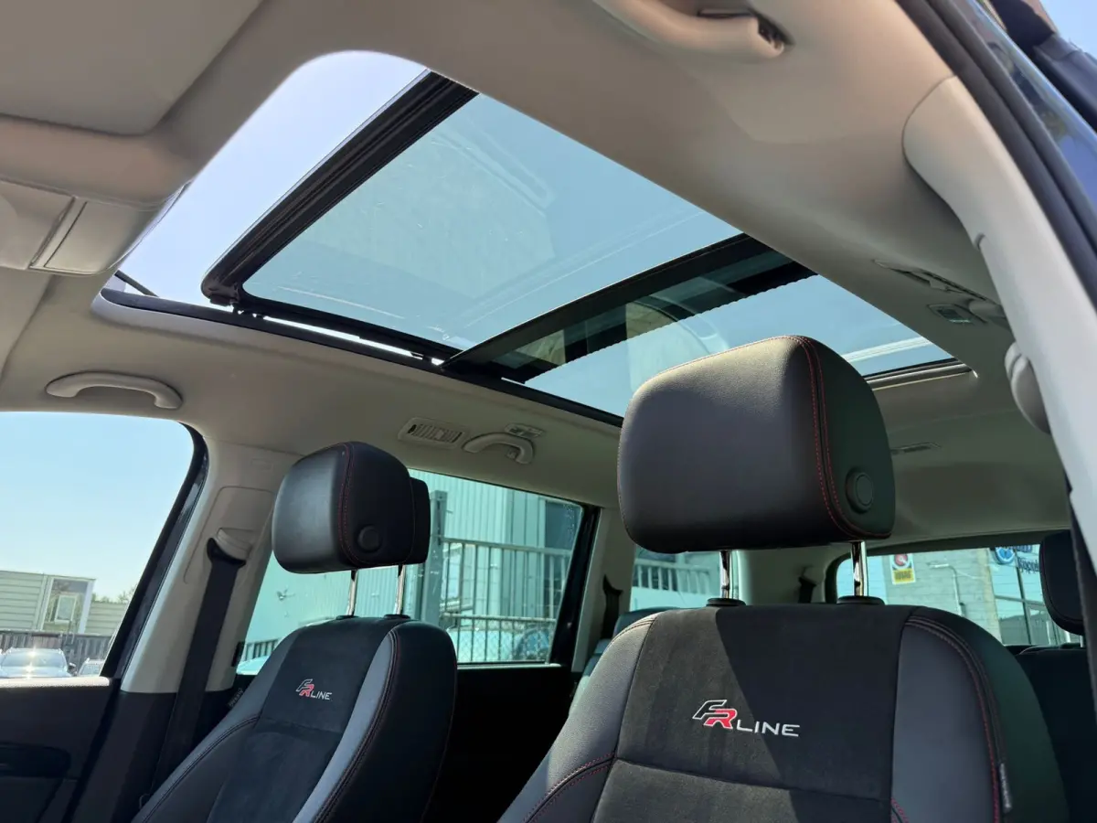 1.4 TSI FR Connect, 7 pers, Automaat, Panodak, NAP