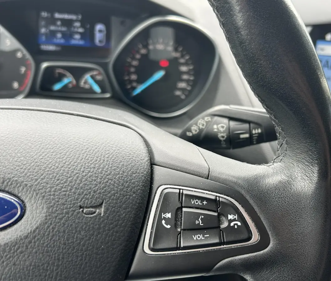 1.5 EcoBoost Trend Ultimate | Trekhaak | Navigatie | Voorruitverwarming | Cruise Control | Climate Control | Parkeersenoren | 2 Sleutels | NAP |