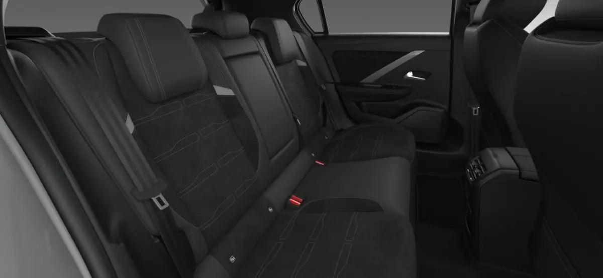 GS - Plug-in Hybrid | 18" Lichtmetalen velgen bi-colour met grijze accenten, Pentagon | Black pack voor het exterieur | Draadloze Apple Carplay en Android Auto