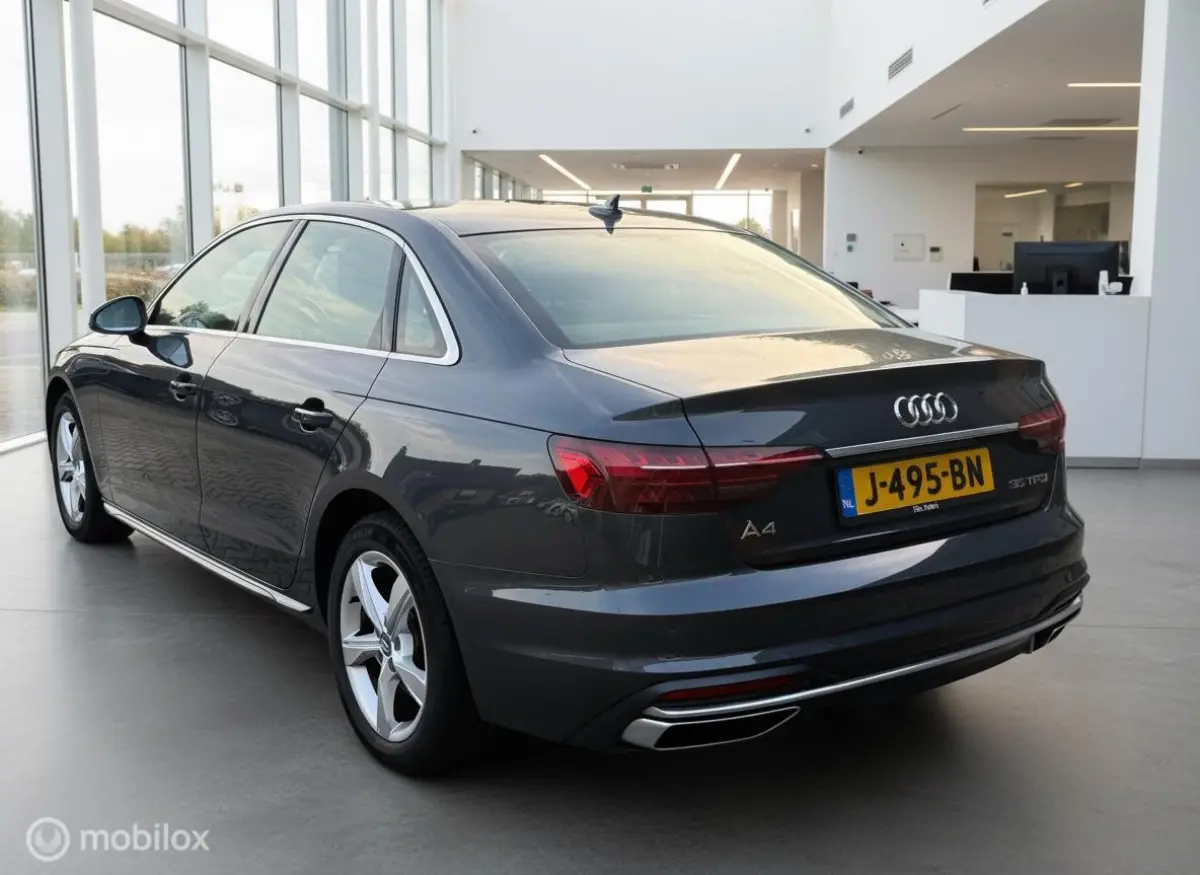 35 TFSI Launch edition Business