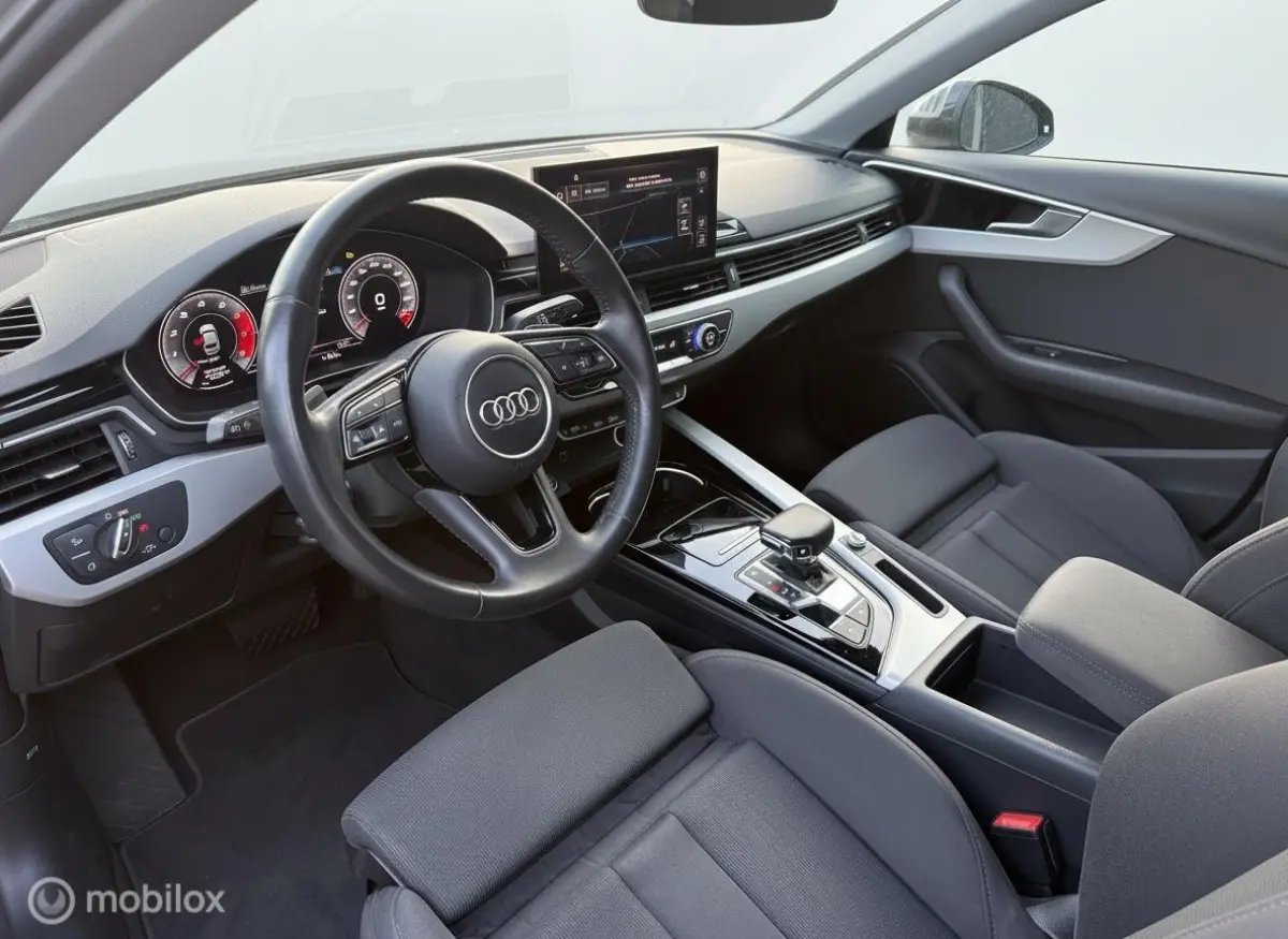 35 TFSI Launch edition Business