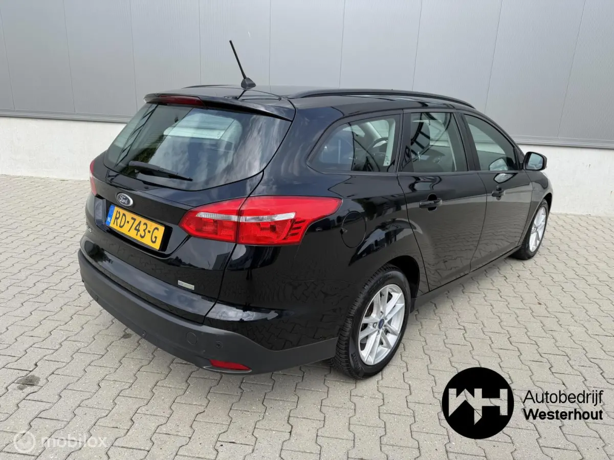 1.0 Lease Edition|DEALER ONDER|APPLE CARPLAY