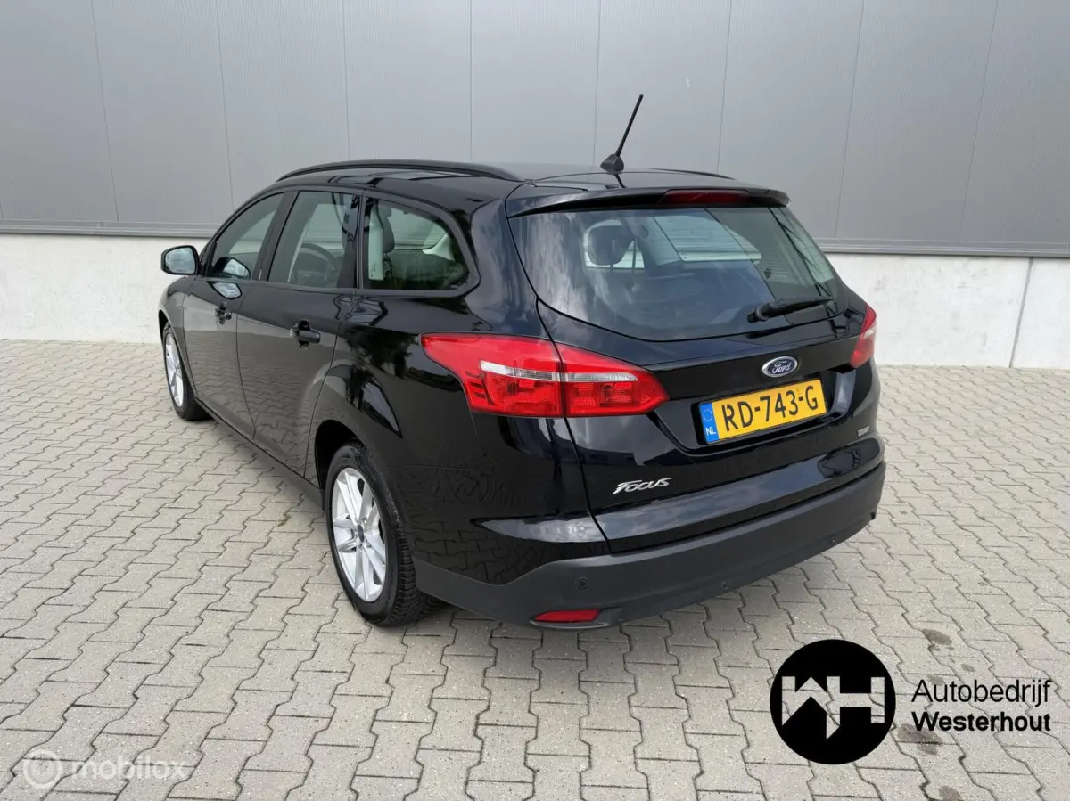 1.0 Lease Edition|DEALER ONDER|APPLE CARPLAY