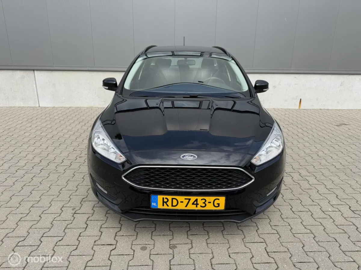 1.0 Lease Edition|DEALER ONDER|APPLE CARPLAY