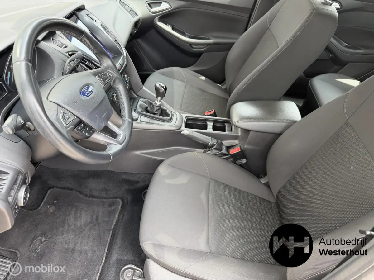 1.0 Lease Edition|DEALER ONDER|APPLE CARPLAY