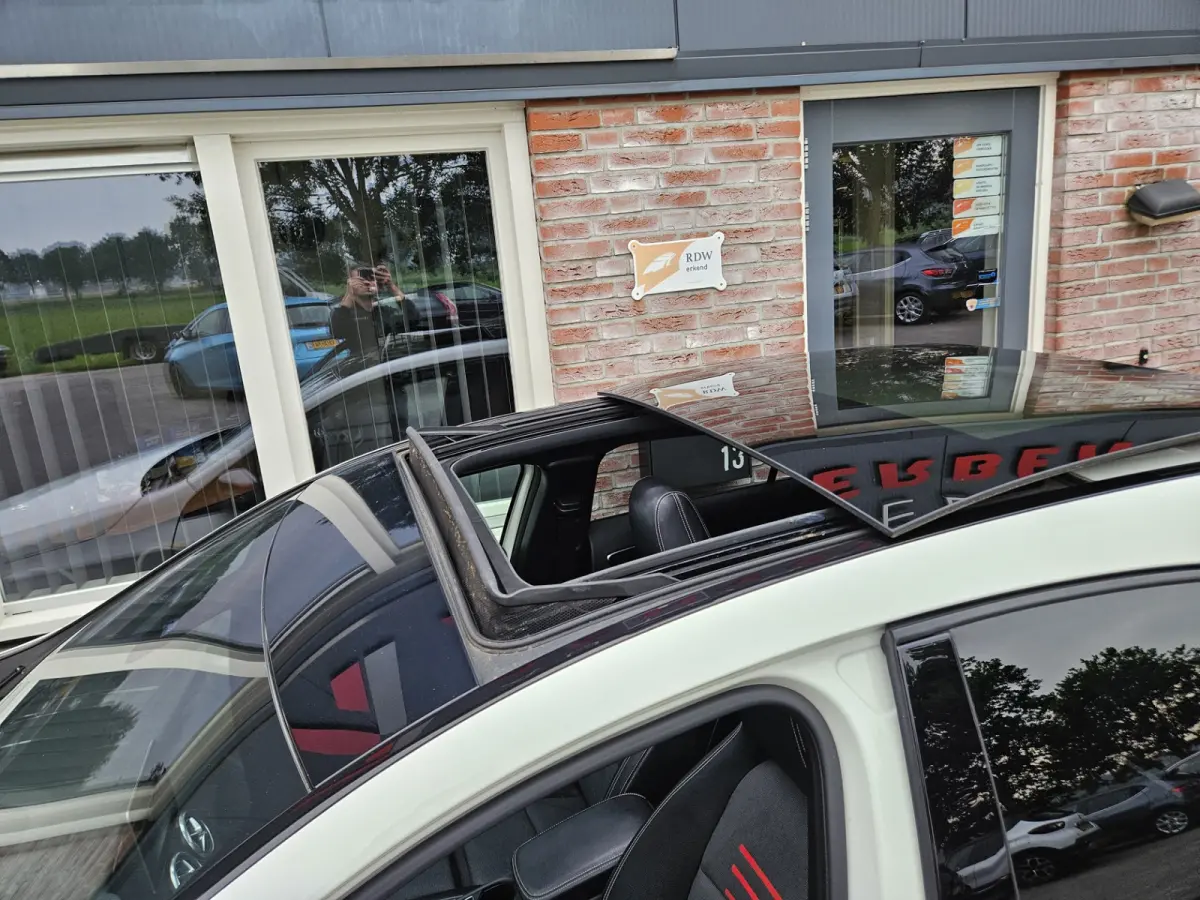 160 Sport Edition Panorama/Schuifdak! LED! 19INCH! NAP! Automaat! Mooie/Nette Auto!