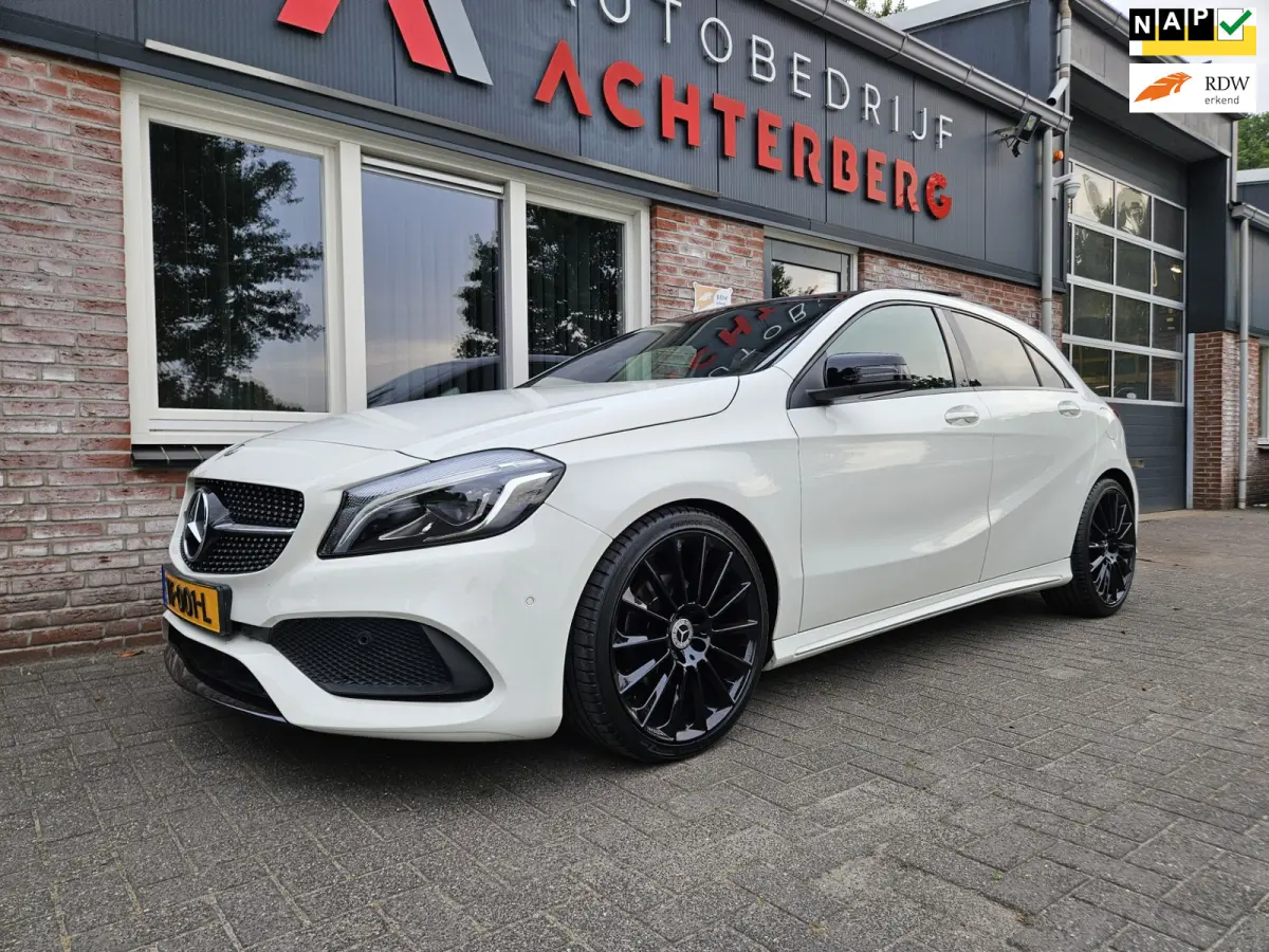 160 Sport Edition Panorama/Schuifdak! LED! 19INCH! NAP! Automaat! Mooie/Nette Auto!