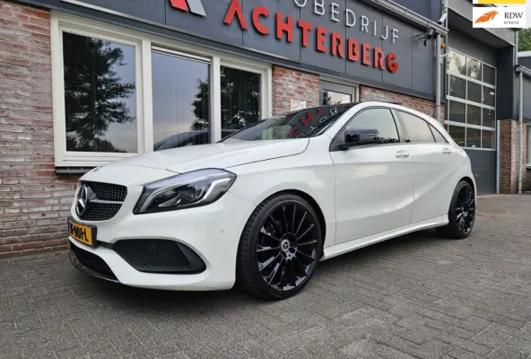 160 Sport Edition Panorama/Schuifdak! LED! 19INCH! NAP! Automaat! Mooie/Nette Auto!