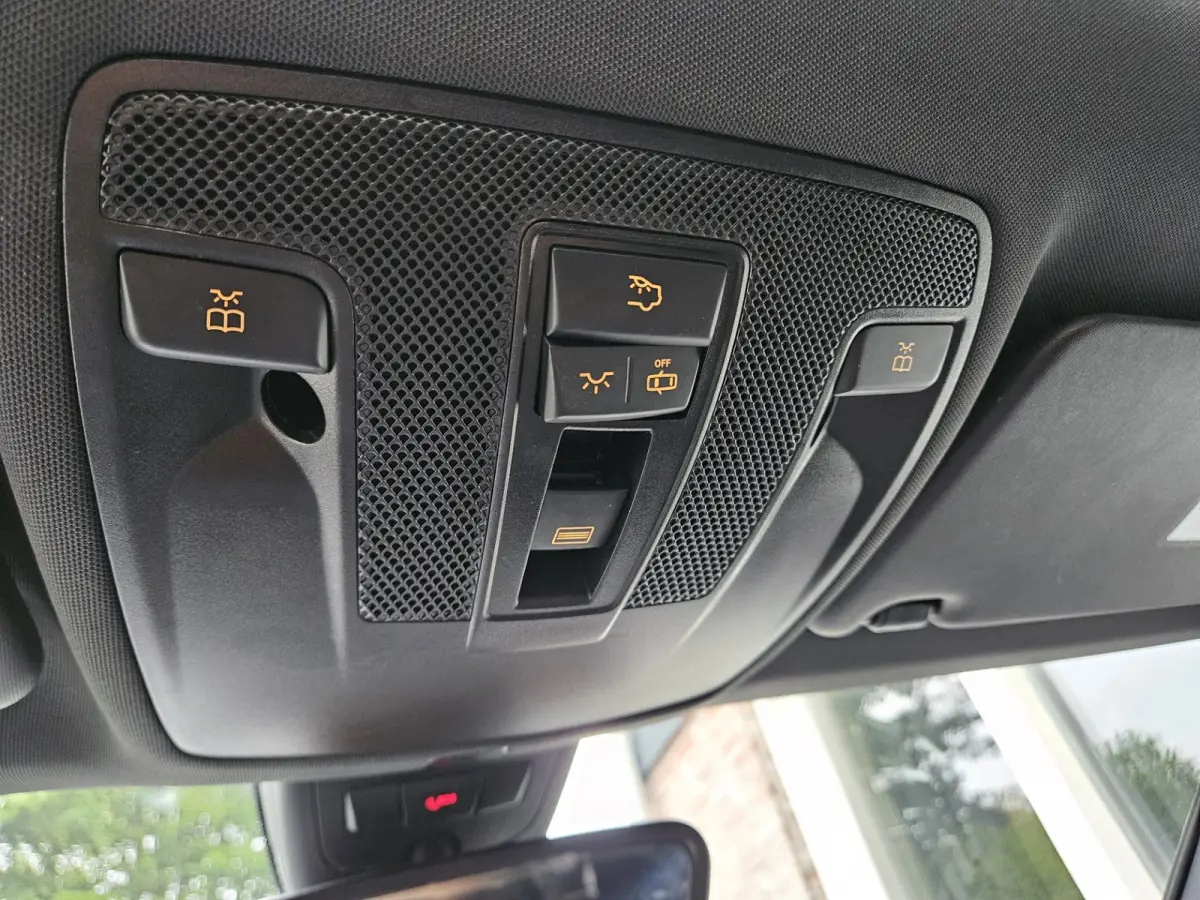 160 Sport Edition Panorama/Schuifdak! LED! 19INCH! NAP! Automaat! Mooie/Nette Auto!