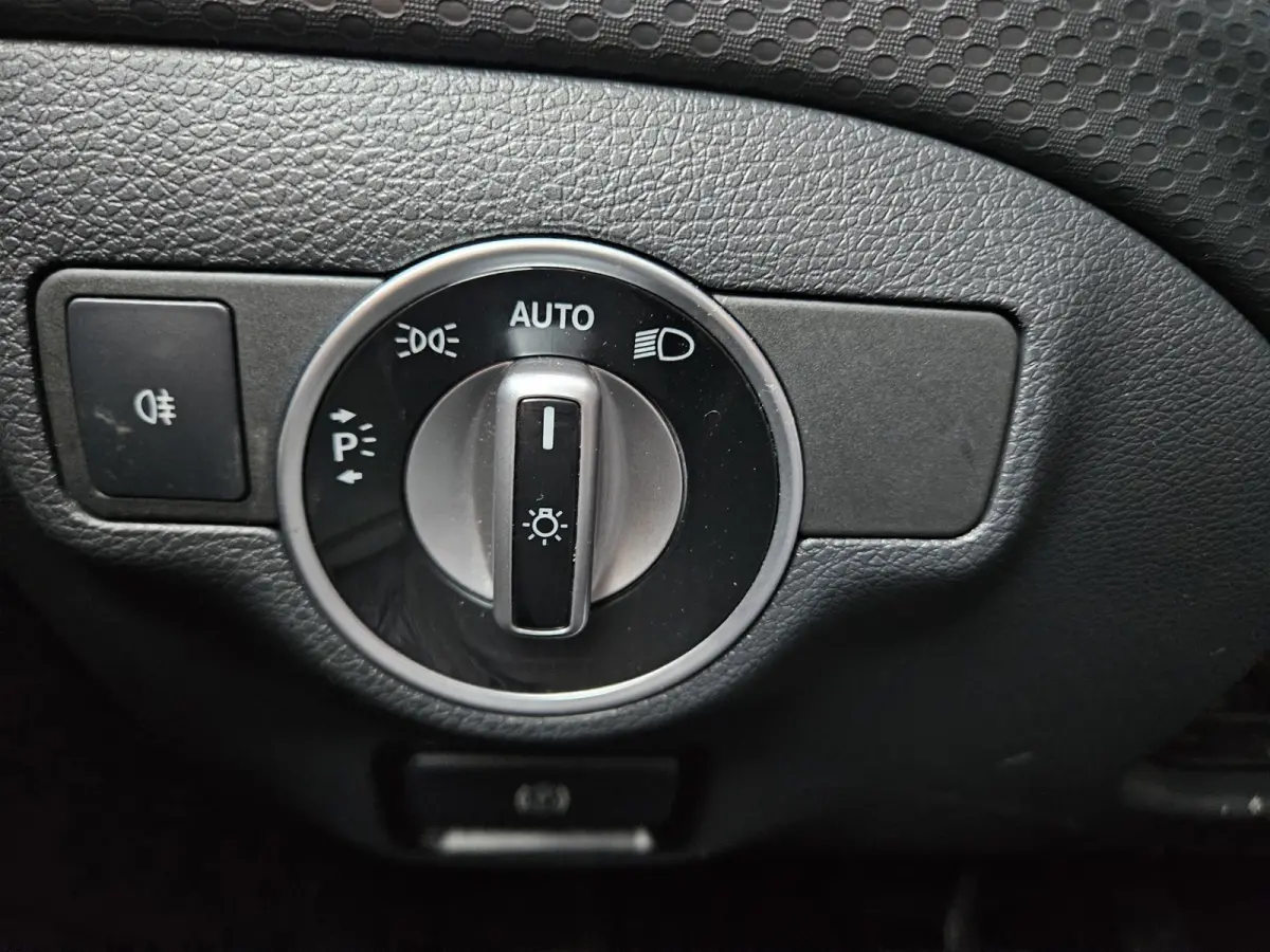160 Sport Edition Panorama/Schuifdak! LED! 19INCH! NAP! Automaat! Mooie/Nette Auto!