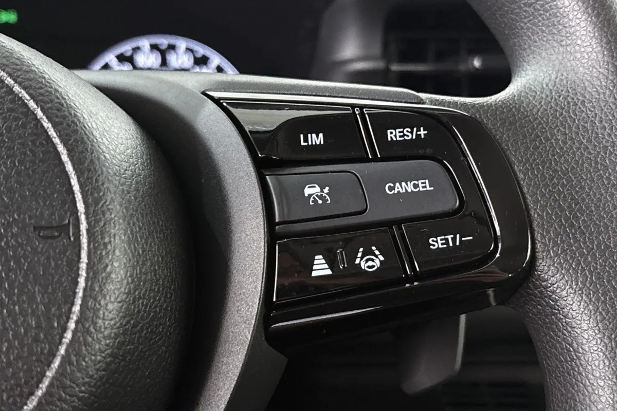 1.5 e:HEV Elegance NL Auto Stoelverwarming Keyless Apple CarPlay