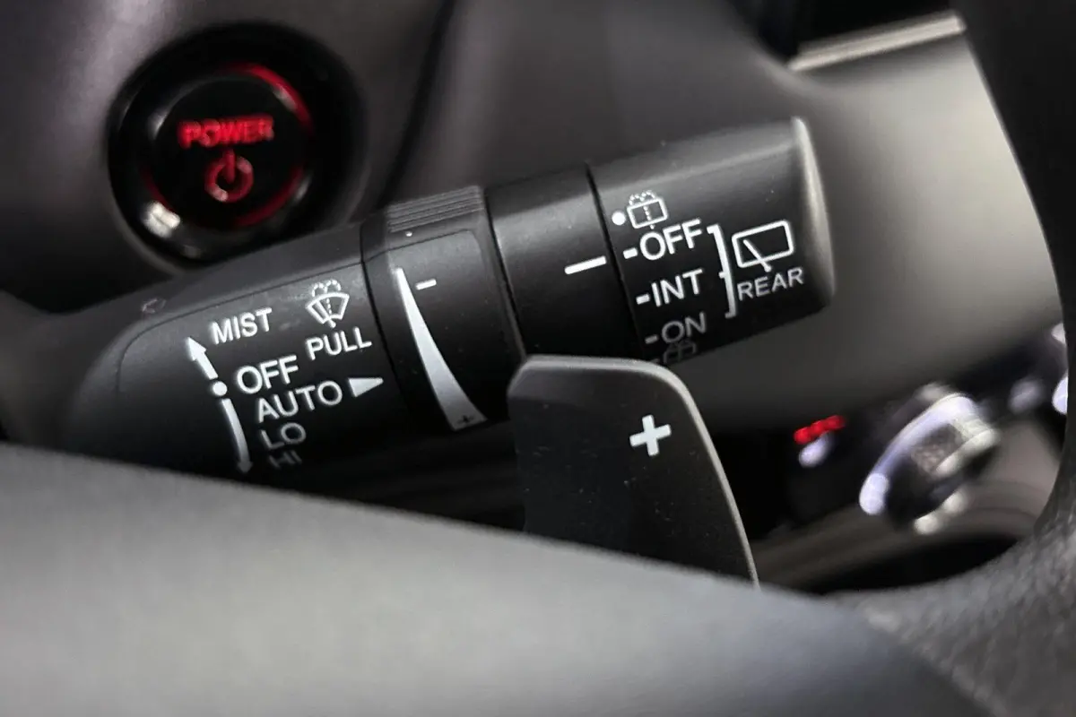 1.5 e:HEV Elegance NL Auto Stoelverwarming Keyless Apple CarPlay