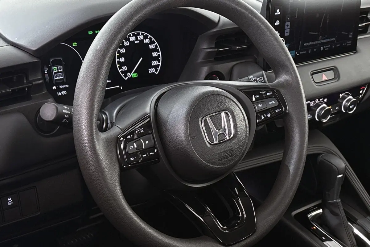 1.5 e:HEV Elegance NL Auto Stoelverwarming Keyless Apple CarPlay