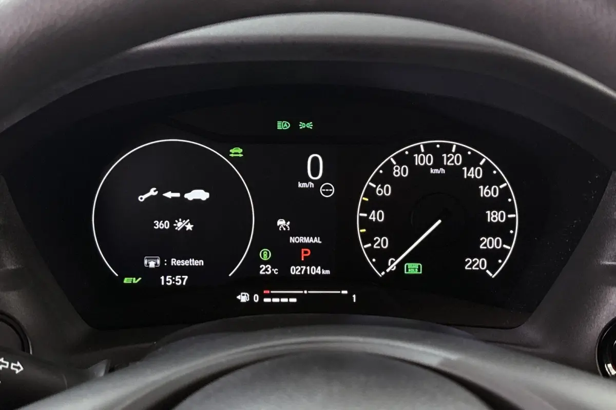 1.5 e:HEV Elegance NL Auto Stoelverwarming Keyless Apple CarPlay