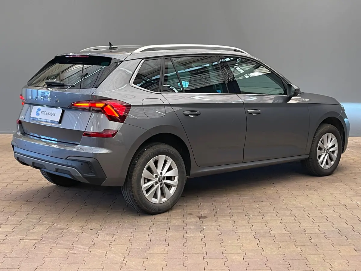 1.0 TSI Selection Carplay | LED | Parkeersensoren | Digitaal Dashboard | Climate Control | Cruise Control | Apple Carplay/Android Auto|telefoonintegratie premium | Cruise control | DAB ontva