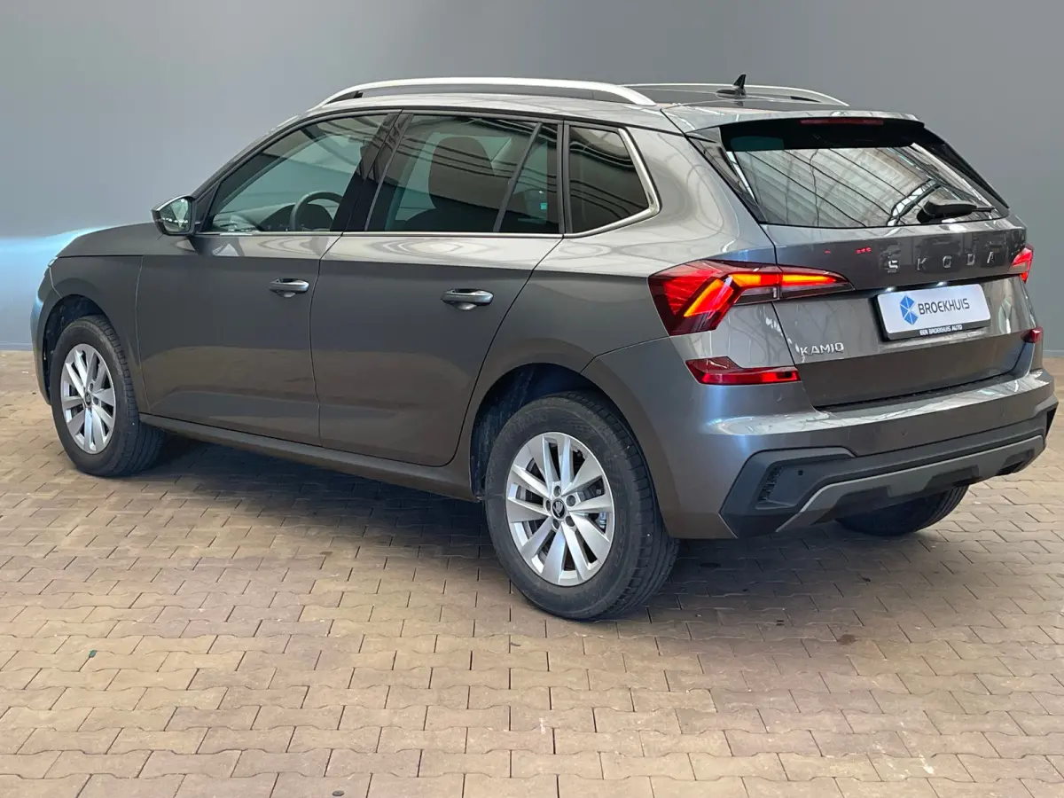 1.0 TSI Selection Carplay | LED | Parkeersensoren | Digitaal Dashboard | Climate Control | Cruise Control | Apple Carplay/Android Auto|telefoonintegratie premium | Cruise control | DAB ontva