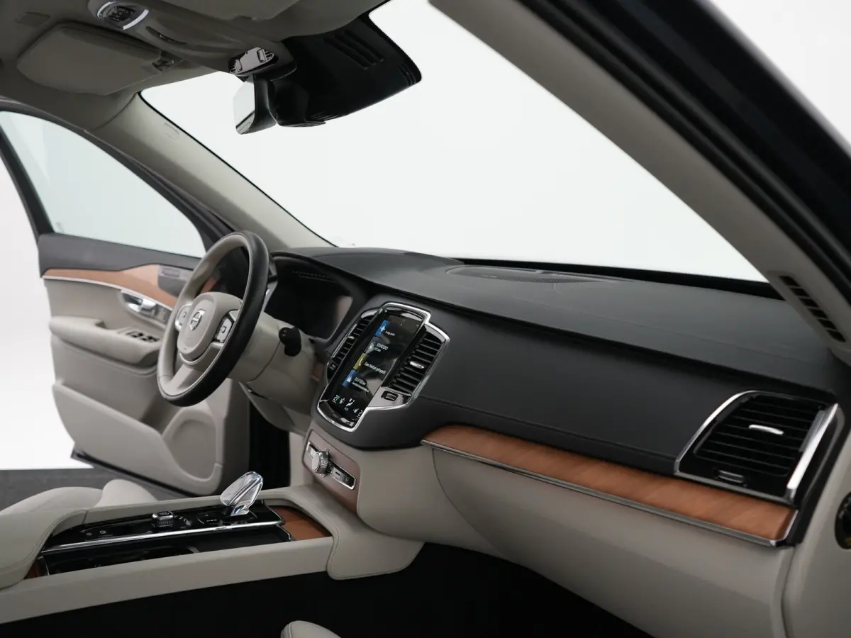 T8 Recharge AWD Inscription | Long Range | Adaptive Cruise | 360° Camera | Panoramadak | Head-up | Harman/Kardon | Trekhaak