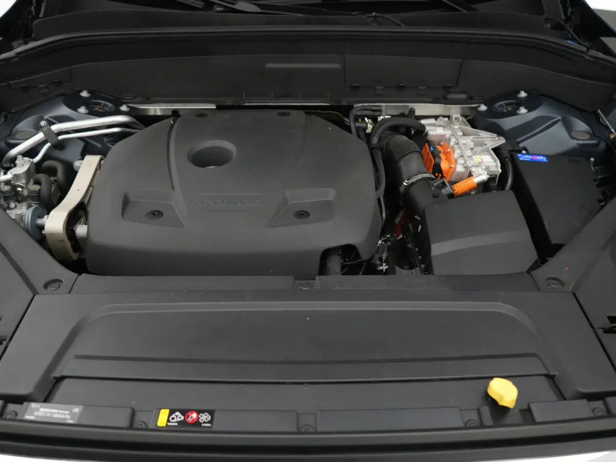 T8 Recharge AWD Inscription | Long Range | Adaptive Cruise | 360° Camera | Panoramadak | Head-up | Harman/Kardon | Trekhaak